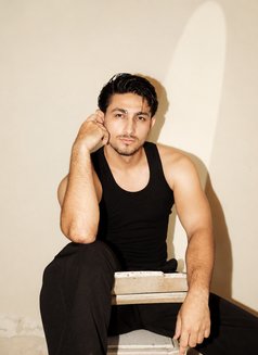 (Shaggy) beast straight escort - Male escort in New Delhi Photo 5 of 11