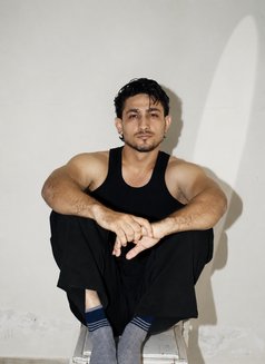 (Shaggy) beast straight escort - Male escort in New Delhi Photo 7 of 11