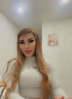 Beatris 🇹🇷🇷🇺🇷🇺🇷🇺 - Transsexual escort in Baku Photo 1 of 19