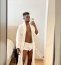 Best Masseur Beau corps et Professionnel - Male escort in Abidjan Photo 1 of 10