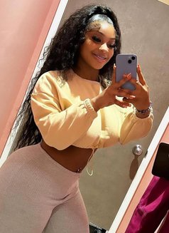 Beautiful African Girl Linda - puta in Mumbai Photo 4 of 6