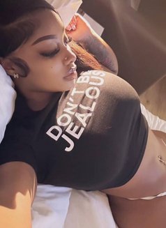 Beautiful African Girl Linda - puta in Mumbai Photo 6 of 6