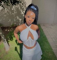 Beautiful African Girl Tina - puta in Hyderabad Photo 1 of 6