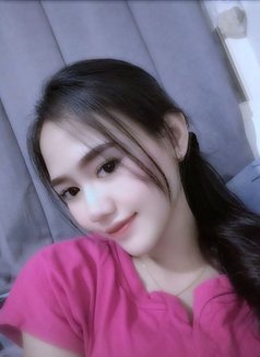 Beautiful Alysa - puta in Jakarta Photo 13 of 14