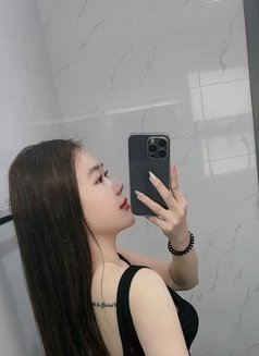 beautiful and gentle independent girl - escort in Dubai Photo 6 of 9