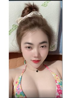 beautiful and gentle independent girl - escort in Dubai Photo 7 of 9