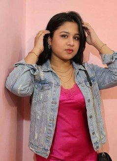 Beautiful College Girl and House Wife - escort in Hyderabad Photo 1 of 5