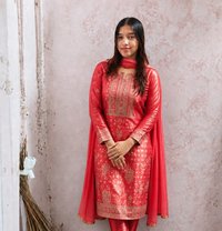 Beautiful College Girls and House Wife - escort in Hyderabad