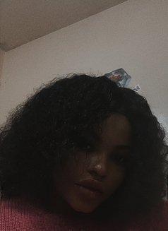 Beautiful - escort in Dakar Photo 6 of 6