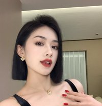Beautiful Girl a Jiao - puta in Shanghai Photo 1 of 5
