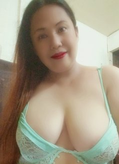 BEAUTIFUL LOVELY CHUBBY BIGBOOBS - puta in Manila Photo 5 of 12