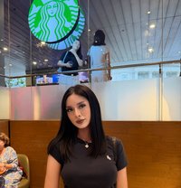 Beautiful Nightmare Jia - Acompañantes transexual in Singapore Photo 1 of 5