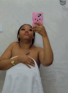 Beautiful Shakira - escort in Dubai Photo 3 of 5