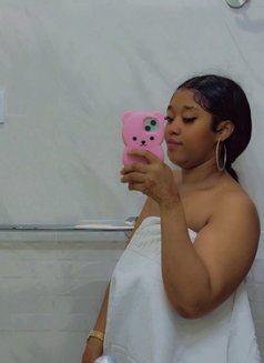 Beautiful Shakira - escort in Dubai Photo 5 of 5