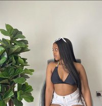 Beauty - escort in Al Ain