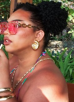 Beauty - Transsexual escort in Manila Photo 11 of 11