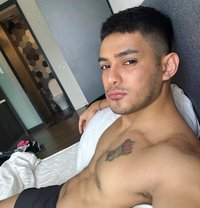 Beauty has a price. - Male escort in Kuala Lumpur