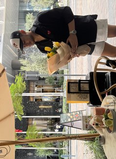 Beauty has a price. - Acompañantes masculino in Kuala Lumpur Photo 16 of 17