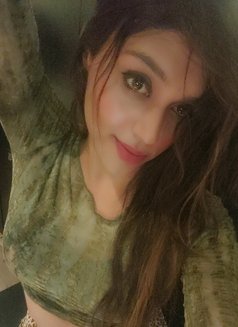 Beauty meenakshi - Transsexual escort in Bangalore Photo 10 of 10