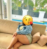 Beauty Queen - escort in Accra