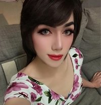 Bebeeladyboytopbigboth - Transsexual escort in Al Manama