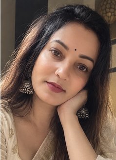 Bebo - escort in Raipur Photo 1 of 3