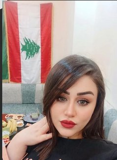 Bebo - puta in Beirut Photo 3 of 5