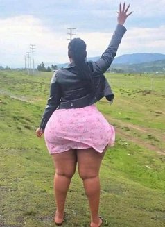 Beckitta - puta in Nairobi Photo 1 of 5