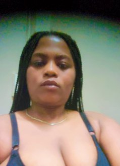 Becky - escort in Bangkok Photo 4 of 5