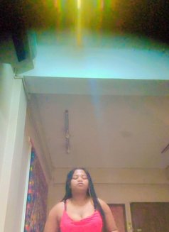 Becky - escort in Bangkok Photo 3 of 10