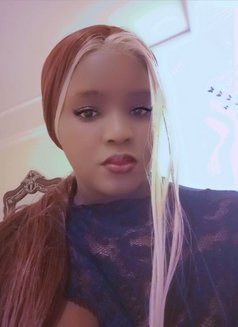 Becky - escort in Riyadh Photo 7 of 7