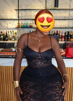 Becky - escort in Kolkata Photo 5 of 5