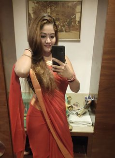 Bed in Heaven - Agencia de putas in Chennai Photo 6 of 6