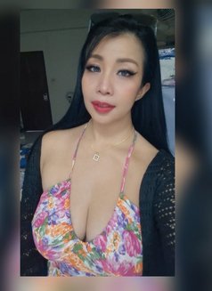 Bee anal sex & good blowjob - puta in Pattaya Photo 15 of 15