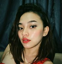 Bee - escort in Singapore