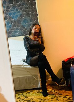 Bee in TOKYO - escort in Tokyo Photo 8 of 8