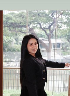 Bee New in Bangkok - escort in Bangkok Photo 4 of 5