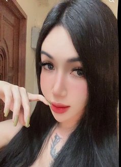 Bee - Transsexual escort in Ho Chi Minh City Photo 17 of 22