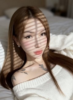 Bee in saigon - Transsexual escort in Ho Chi Minh City Photo 1 of 20