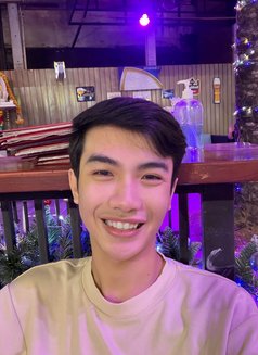 Beebee - Male escort in Bangkok Photo 3 of 26