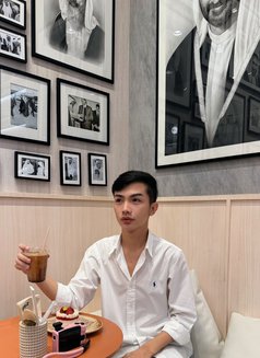 Beebee - Male escort in Bangkok Photo 12 of 23
