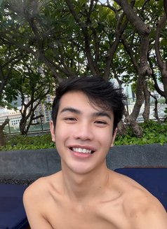 Beebee 🇱🇦 - Male escort in Bangkok Photo 1 of 26
