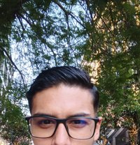 Beirut Miku Bisexual Ford Couples - Acompañantes masculino in Beirut
