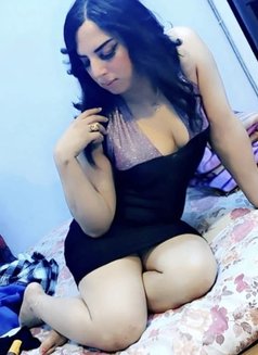 Bekei - Transsexual escort in Cairo Photo 8 of 9
