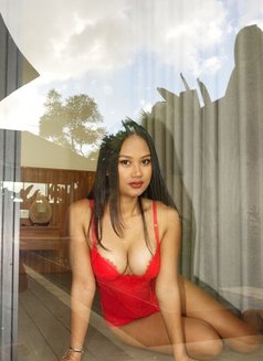 Bela - escort in Bali Photo 10 of 12