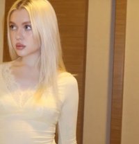 Not a manager - escort in Dubai
