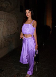 Belina - escort in Dubai Photo 3 of 5