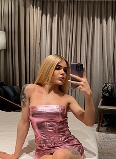 Belinda 20 CM Hot shemale شيميل اسطنبول - Acompañantes transexual in İstanbul Photo 27 of 29