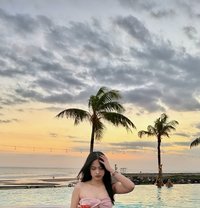 Karina newbi - puta in Bali Photo 2 of 5