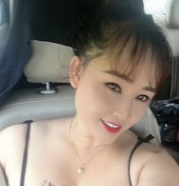 Belinda - escort in Kathmandu Photo 1 of 6